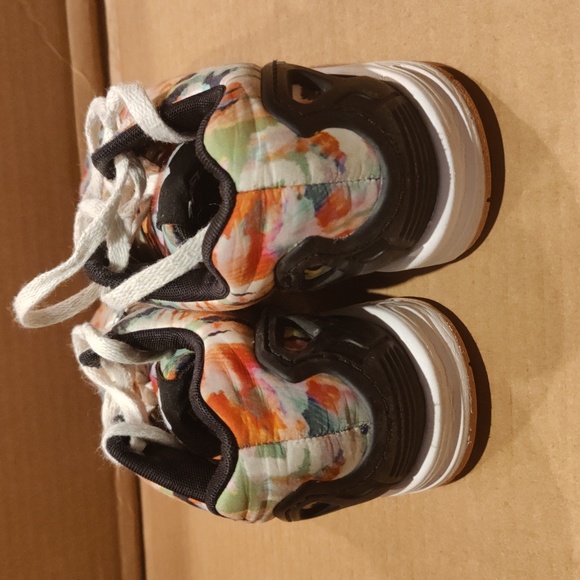 Adidas ZX flux watercolor woman's size 7 running shoes - Picture 6 of 12